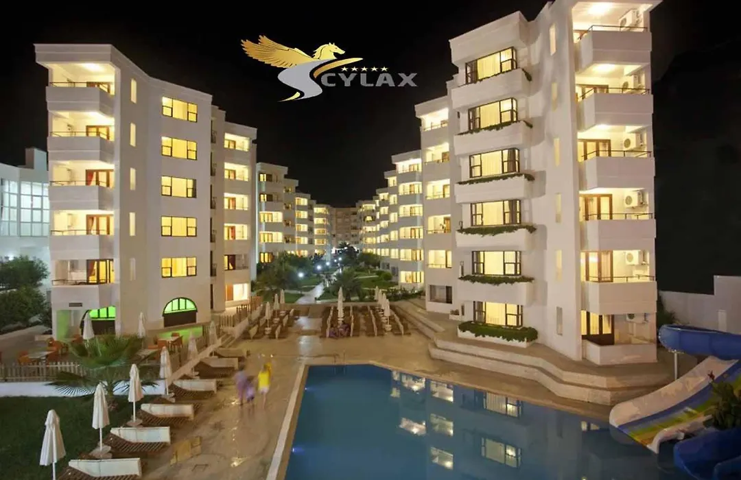 Scylax Family Club-1